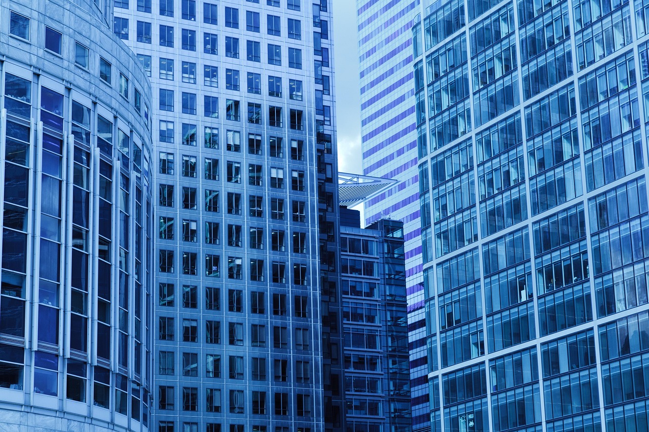 Comparison Is Stealing Your Budget: How to Stop Keeping Up